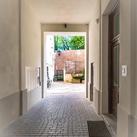 Hellowarsaw Super Central Apt Close To Chopin Museum Exterior photo